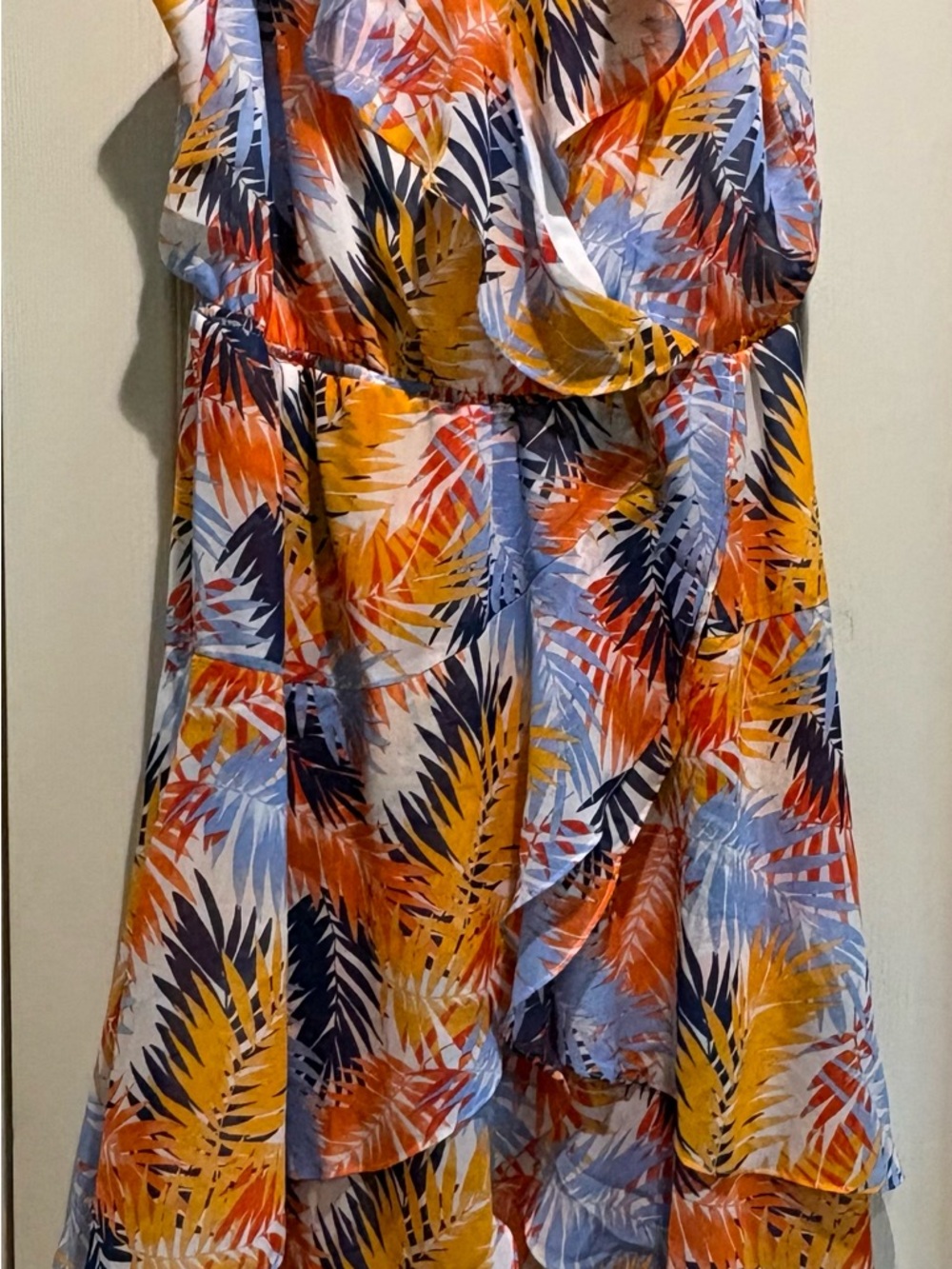 Tropical Leaf Print Tiered Sundress in Multicolor